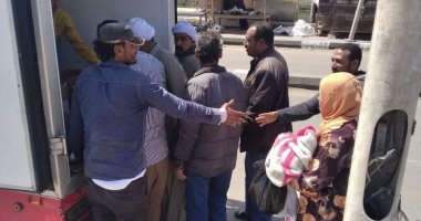 انتشار سيارات مبادرة "ضد الغلاء" جنوب بورسعيد بتخفيضات 30%.. صور