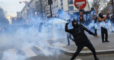 أعمال الشغب والاحتجاجات فى فرنسا تمتد إلى بلجيكا وسويسرا واعتقال 40 شخصا