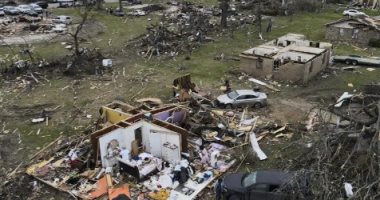 يو إس إيه توداى: 65 مليون أمريكى فى 15 ولاية يستعدون لعواصف مدمرة