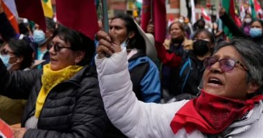 معلمون فى بوليفيا يبدأون إضرابا عن الطعام رفضا للإصلاحات التعليمية