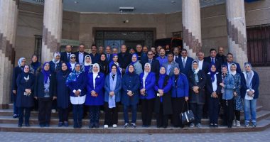 بالملابس الزرقاء.. "تعليم بورسعيد" يحتفل باليوم العالمي للتوعية بالتوحد