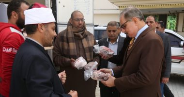 محافظ كفر الشيخ: وصول 3 أطنان لحوم من صكوك الإطعام لتوزيعها على الأسر الأولى بالرعاية