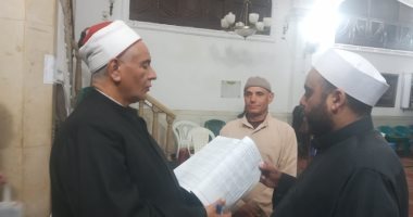 وكيل وزارة الأوقاف فى الإسكندرية يتفقد مساجد شرق ووسط