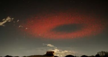 ظهور حلقة حمراء غامضة في سماء إيطاليا تغطي 360 كيلومترا