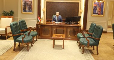 وزير القوى العاملة يباشر عمله من مقر "الحى الحكومى" بالعاصمة الإدارية
