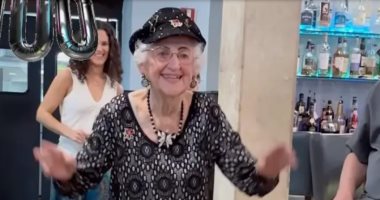 أمريكية عمرها 100 عام تكشف سر الحياة الطويلة والسعيدة