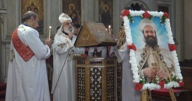 "الكنيسة بالإسكندرية" تحتفل بالذكرى الأولى للقمص أرسانيوس وديد