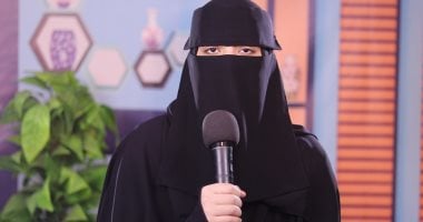سلمى النبوى صاحبة صوت ماسى فى تلاوة وتحفيظ القرآن باللغة الإنجليزية.. فيديو