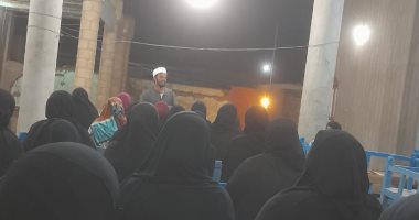 قومى المرأة ينظم 26 جلسة للتوعية المجتمعية داخل قرى حياة كريمة بأسوان