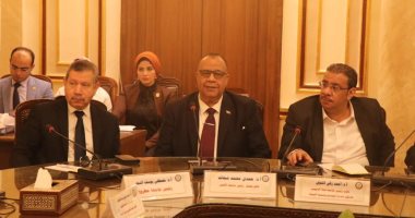 رئيس جامعة الأقصر يشارك بالمجلس الأعلى للجامعات لشئون خدمة المجتمع 