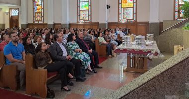 رئيس الطائفة الإنجيلية يشارك فى صلوات الجمعة العظيمة بالكنيسة الإنجيلية بمصر الجديدة
