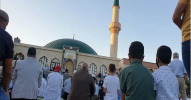 أكثر من 50 ألف مسلم يؤدون صلاة عيد الفطر في المركز الإسلامي بفيينا