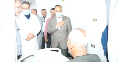 نائب محافظ المنيا يتفقد عددا من مستشفيات مركزى مطاى وبنى مزار.. صور