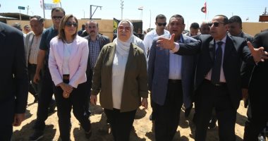 وزيرة الثقافة تشهد افتتاح عدد من المشروعات التنموية بالعريش والشيخ زويد