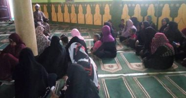 تنظيم 14 جلسة دوار داخل قرى حياة كريمة في أسوان.. صور