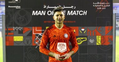 الهانى سليمان يفوز بجائزة أفضل لاعب فى مباراة سموحة وغزل المحلة