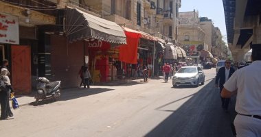محافظة القاهرة تشن حملات لرفع الإشغالات من الشوارع.. صور