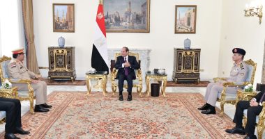 الرئيس السيسى يستقبل وزير دفاع اليمن ويؤكد مساندة مصر جهود التوصل لحل سياسى