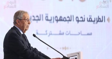 عمرو موسى: نتائج الحوار الوطنى يجب إبلاغها للشعب عن طريق البرلمان