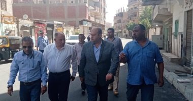 نائب محافظ الجيزة يتفقد أعمال رصف وتطوير شارع ذكرى إدريس بالحوامدية.. صور