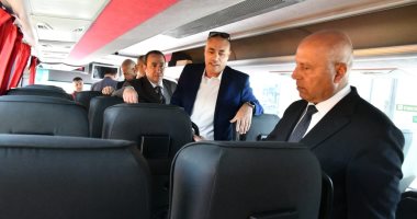 وزير النقل يتفقد اصطفاف أتوبيسات نقل الركاب بالعاصمة الإدارية الجديدة