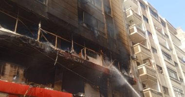 محافظ الإسكندرية يكلف الأجهزة التنفيذية بالتوجه لمكان حريق معرض أثاث العصافرة