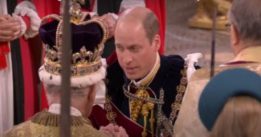 الأمير وليام يتعهد بالولاء لوالده الملك تشارلز خلال مراسم حفل التتويج