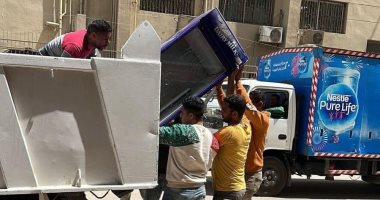 حى الهرم يشن حملة مكبرة لرفع إشغالات المقاهى والمحال بقطاع المنشية