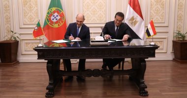 وزير الصحة ونظيره البرتغالى يوقعان بروتوكول تعاون مشترك بين البلدين