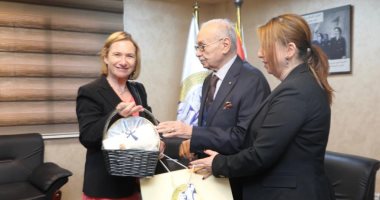 "القومى للمرأة" يستقبل سفيرة فرنسا لحقوق الإنسان ويستعرض جهود مصر لتمكين النساء