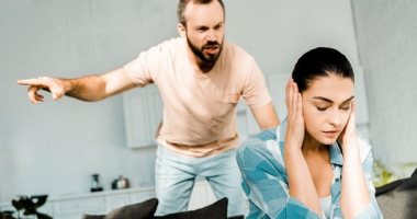 6 مؤشرات على حاجة الزوج إلى مساعدة نفسية لإنقاذ العلاقة الزوجية