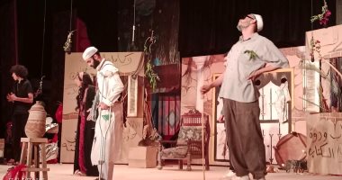 ثقافة شمال سيناء تطلق موسمها المسرحى الجديد بعرض "شحاتين وحرامية" 