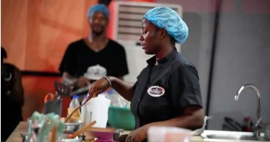 نيجيرية تحطم الرقم القياسى فى الطهى المستمر لقرابة 100 ساعة.. فيديو