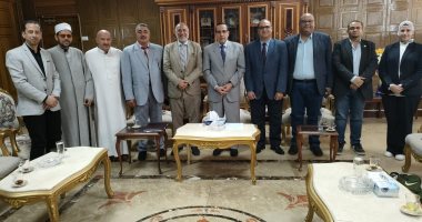 محافظ شمال سيناء يستقبل وفدا من جامعة الأزهر