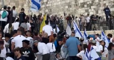 مسيرات استفزازية لمستوطنين إسرائيليين فى مناطق متفرقة بالخليل