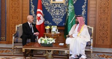 ولى العهد السعودى يبحث مع الرئيس التونسى تطوير العلاقات الثنائية