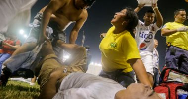 ارتفاع ضحايا تدافع مشجعى مباراة كرة قدم فى السلفادور لـ12 شخصا و500 مصاب