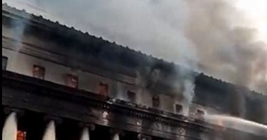 حريق هائل يدمر مبنى البريد التاريخى فى مانيلا.. فيديو
