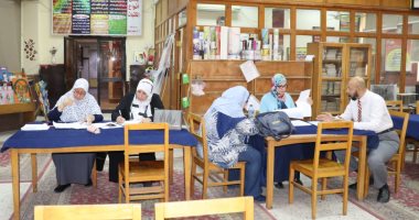 طلاب الشهادة الإعدادية بالقاهرة يختتمون الامتحانات بمادة العلوم