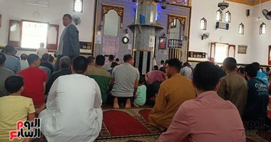 مساجد المنوفية تعلو بالصلاة على النبى محمد.. فيديو وصور