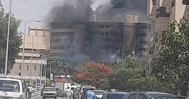 معاينة شقة اشتعل بها حريق وأسفر عن إصابة شخصين فى مدينة نصر