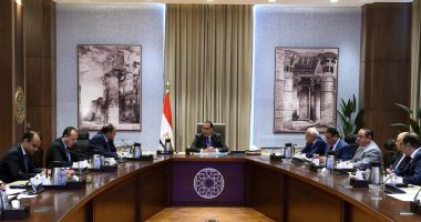رئيس الوزراء يتابع موقف مشروعات المنطقة الصناعية ببورسعيد