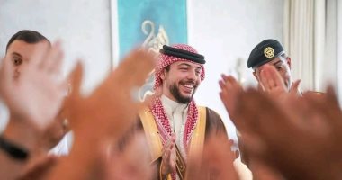 حمام العريس.. شاهد الاستعدادات الأخيرة لولي العهد الأردني قبل زفافه