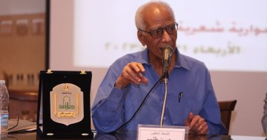 الشاعر حسن طلب يفوز بجائزة سلطان بن على العويس للشعر