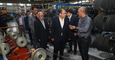 وزير الصناعة ومحافظ بورسعيد يتفقدان عددا من المصانع بجنوب بورسعيد