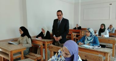 محافظ شمال سيناء يتفقد لجان امتحانات الثانوية الأزهرية في العريش.. صور