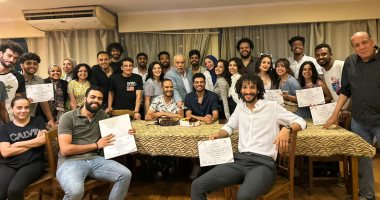شباب المبدعين يحتفلون مع أشرف زكى بجوائز الإبداع (صور)