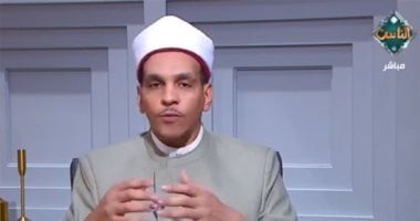 أمين الفتوى بدار الافتاء: يجوز قراءة القرآن بدون وضوء وحجاب بشرط.. فيديو