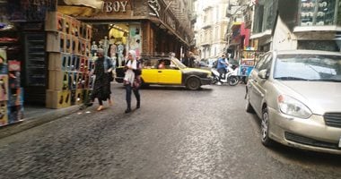 سقوط أمطار خفيفة ومتوسطة على شوارع الإسكندرية.. صور