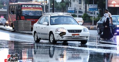 المرور تنصح قائدى السيارات بتخفيف السرعة منعا للحوادث بسبب سقوط الأمطار